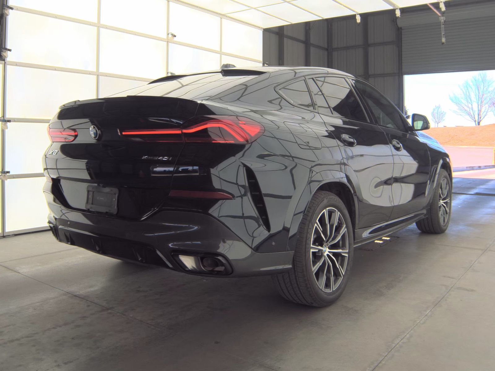 2026 BMW X6 xDrive40i AWD