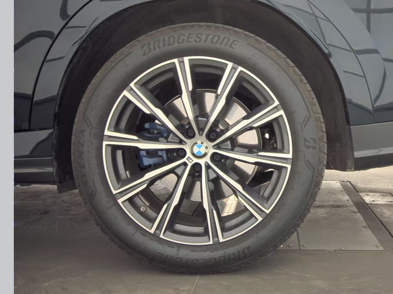 2026 BMW X6 xDrive40i AWD