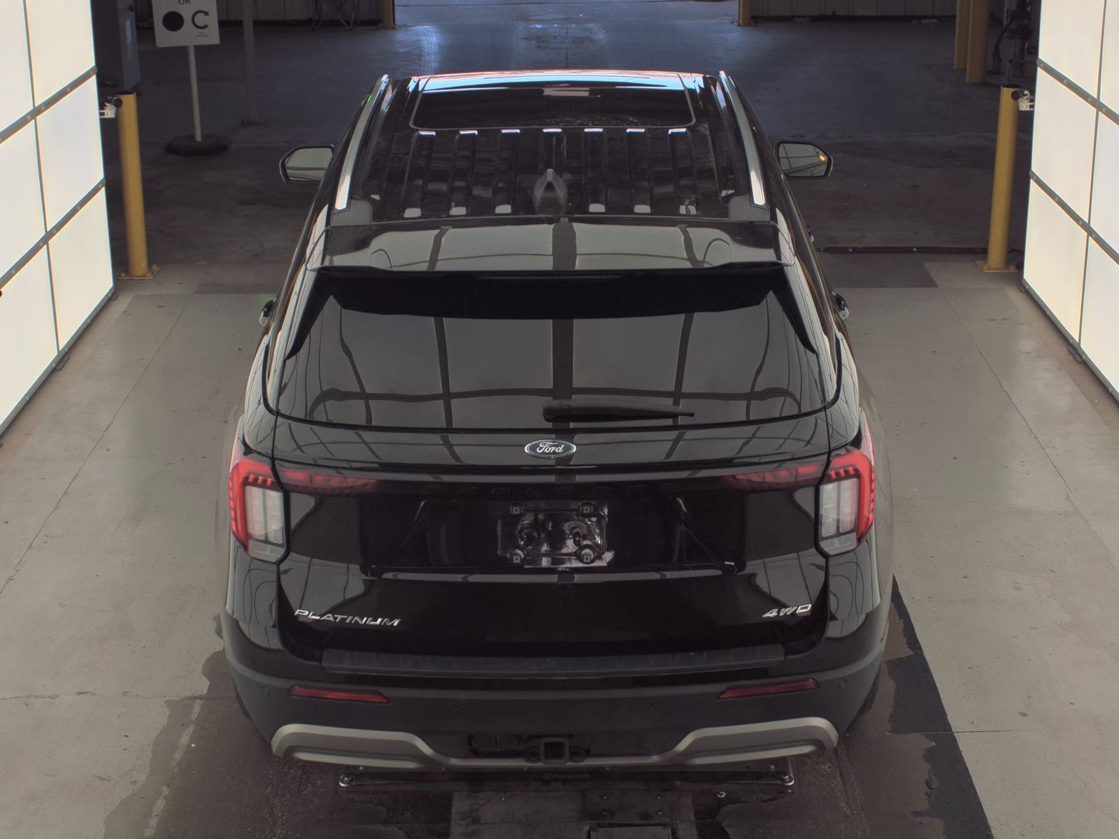 2025 Ford Explorer Platinum AWD