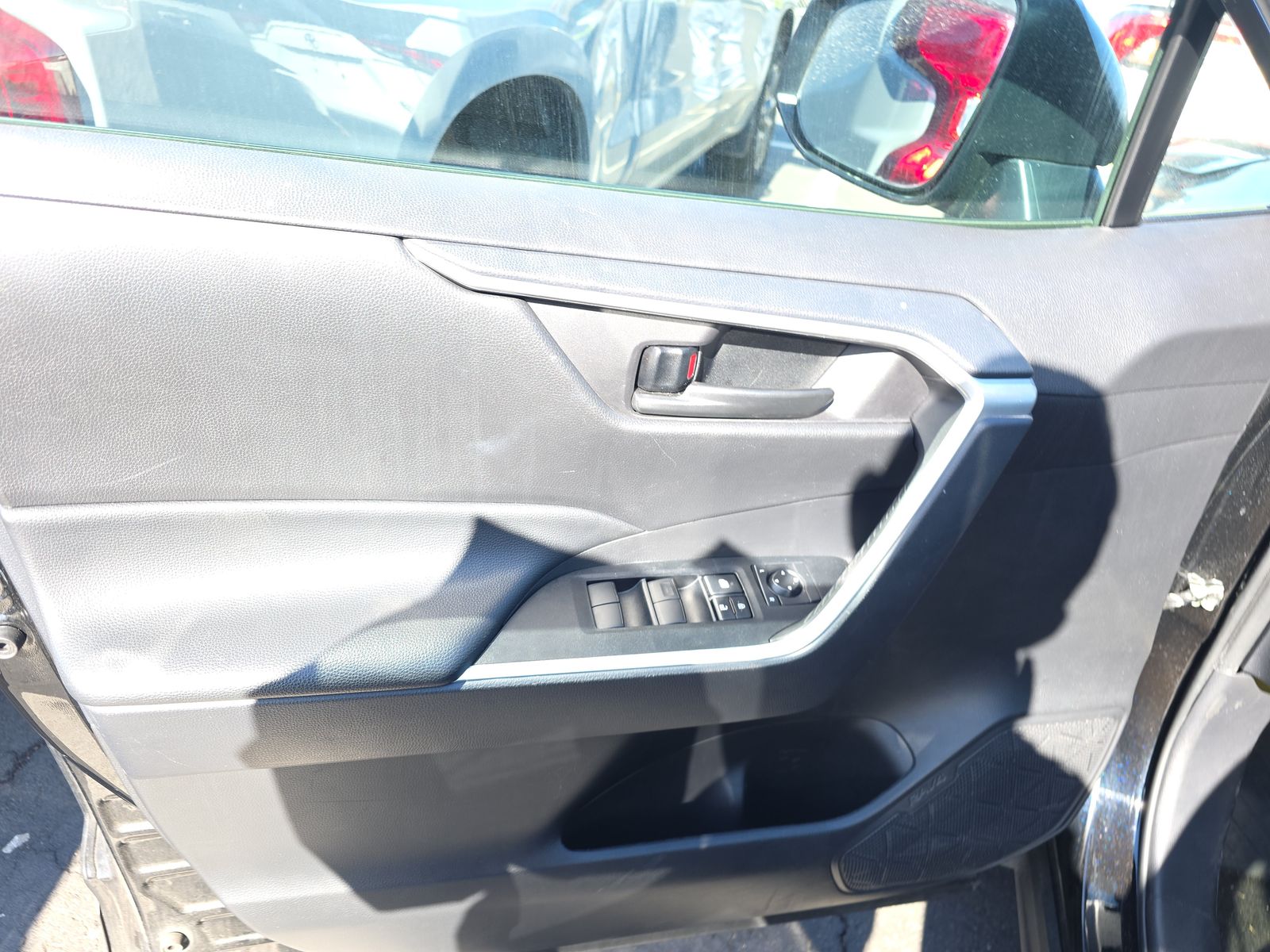 2024 Toyota RAV4 LE AWD