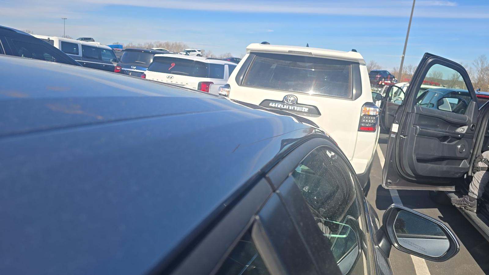 2024 Toyota Corolla LE FWD