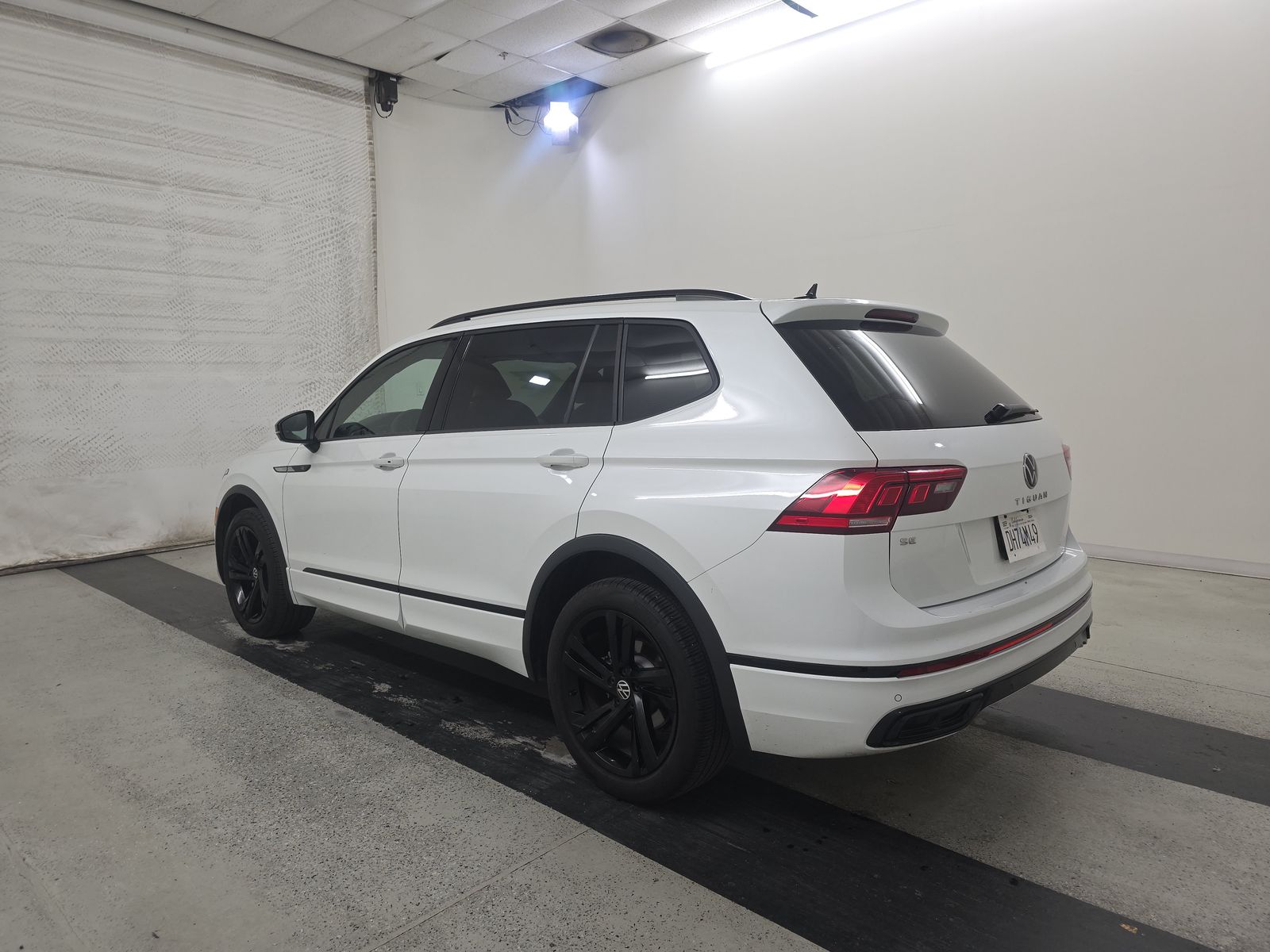 2024 Volkswagen Tiguan 2.0T SE R-Line Black FWD