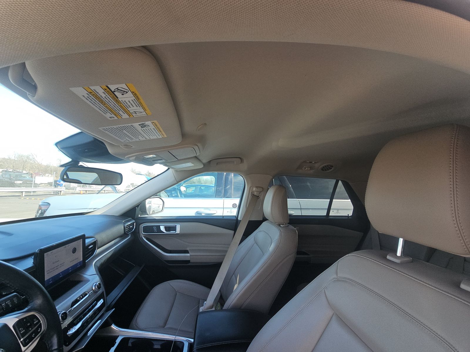 2023 Ford Explorer XLT RWD