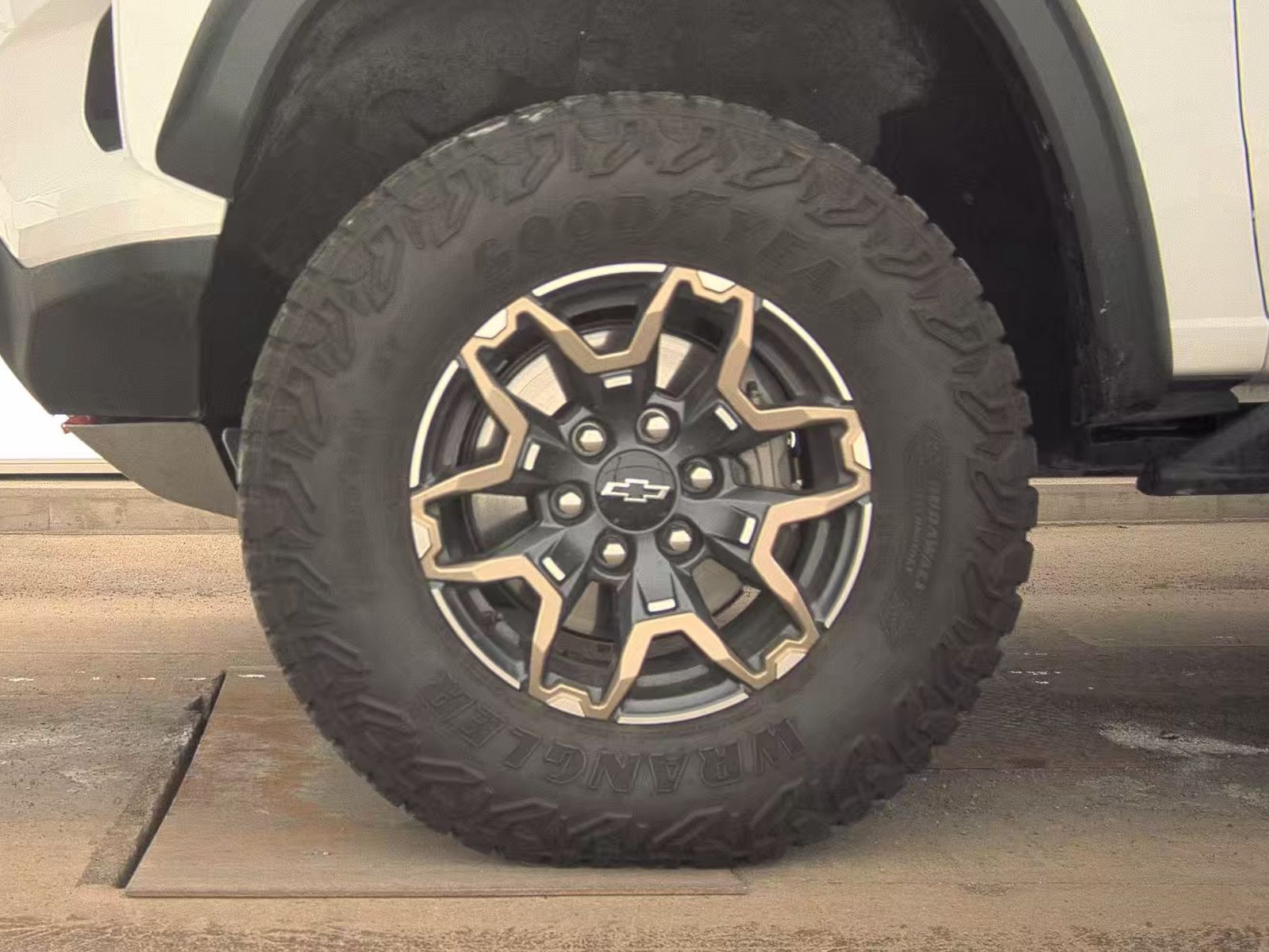 CHEVROLET 4WD ZR2 - 10