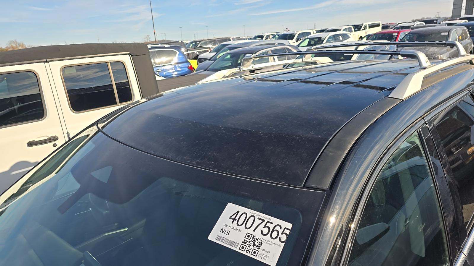 2024 Nissan Pathfinder SL FWD