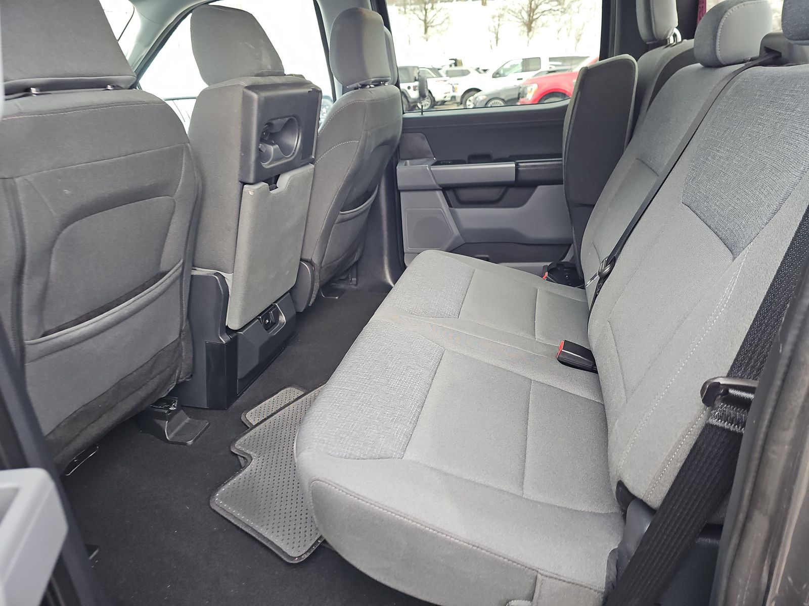 2025 Ford F-150 XLT AWD