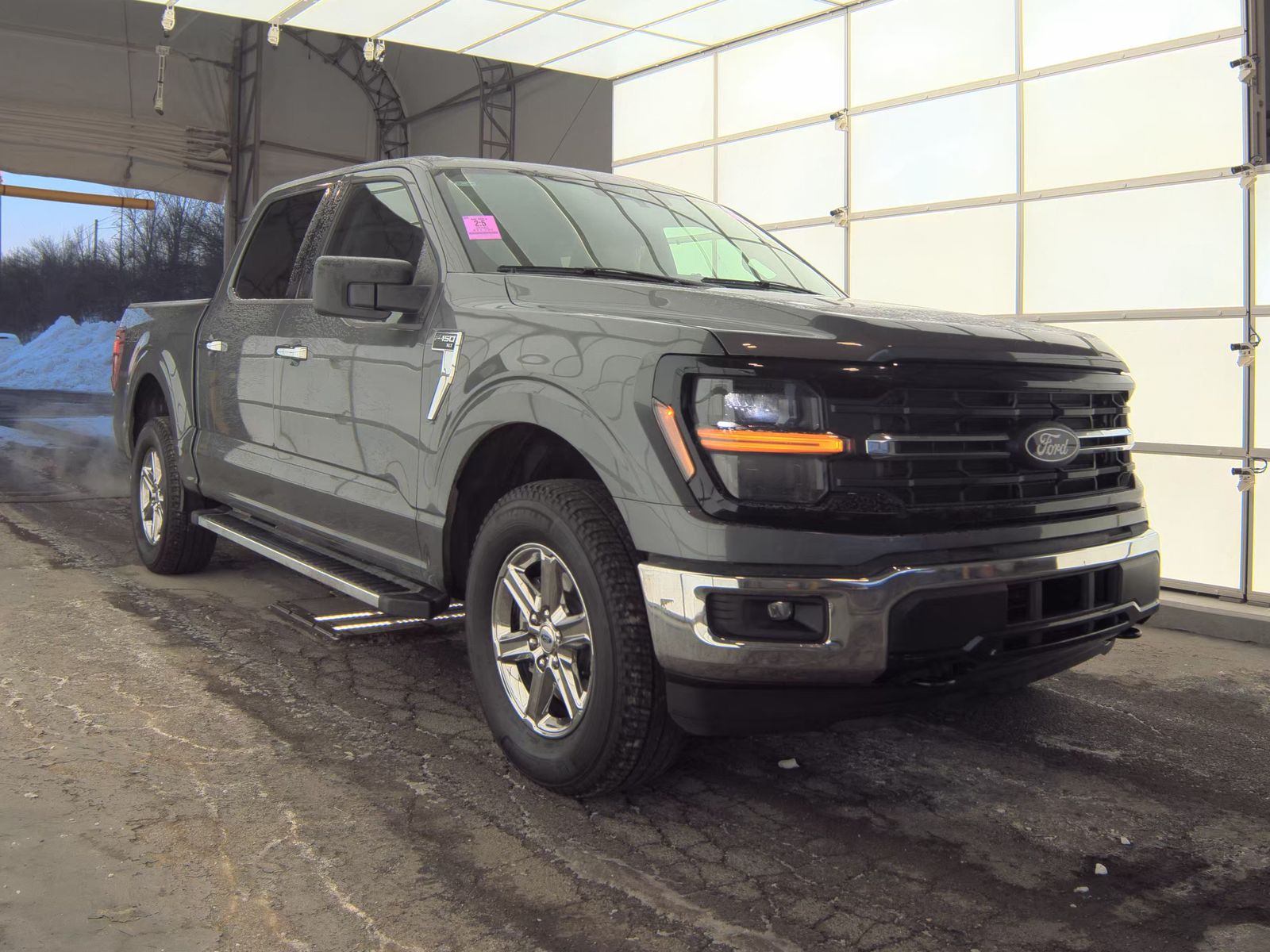 2025 Ford F-150 XLT AWD