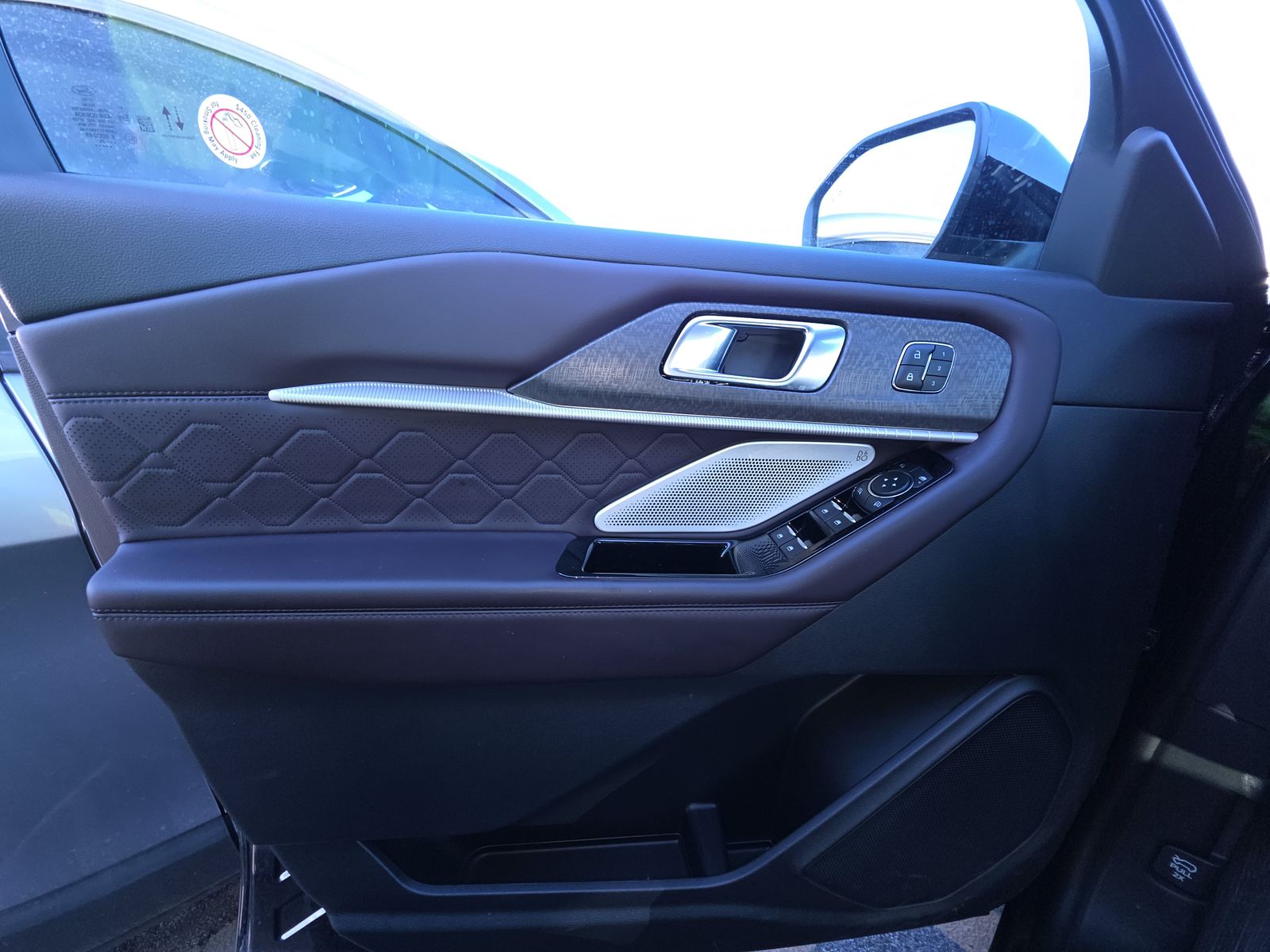 2025 Ford Explorer Platinum AWD