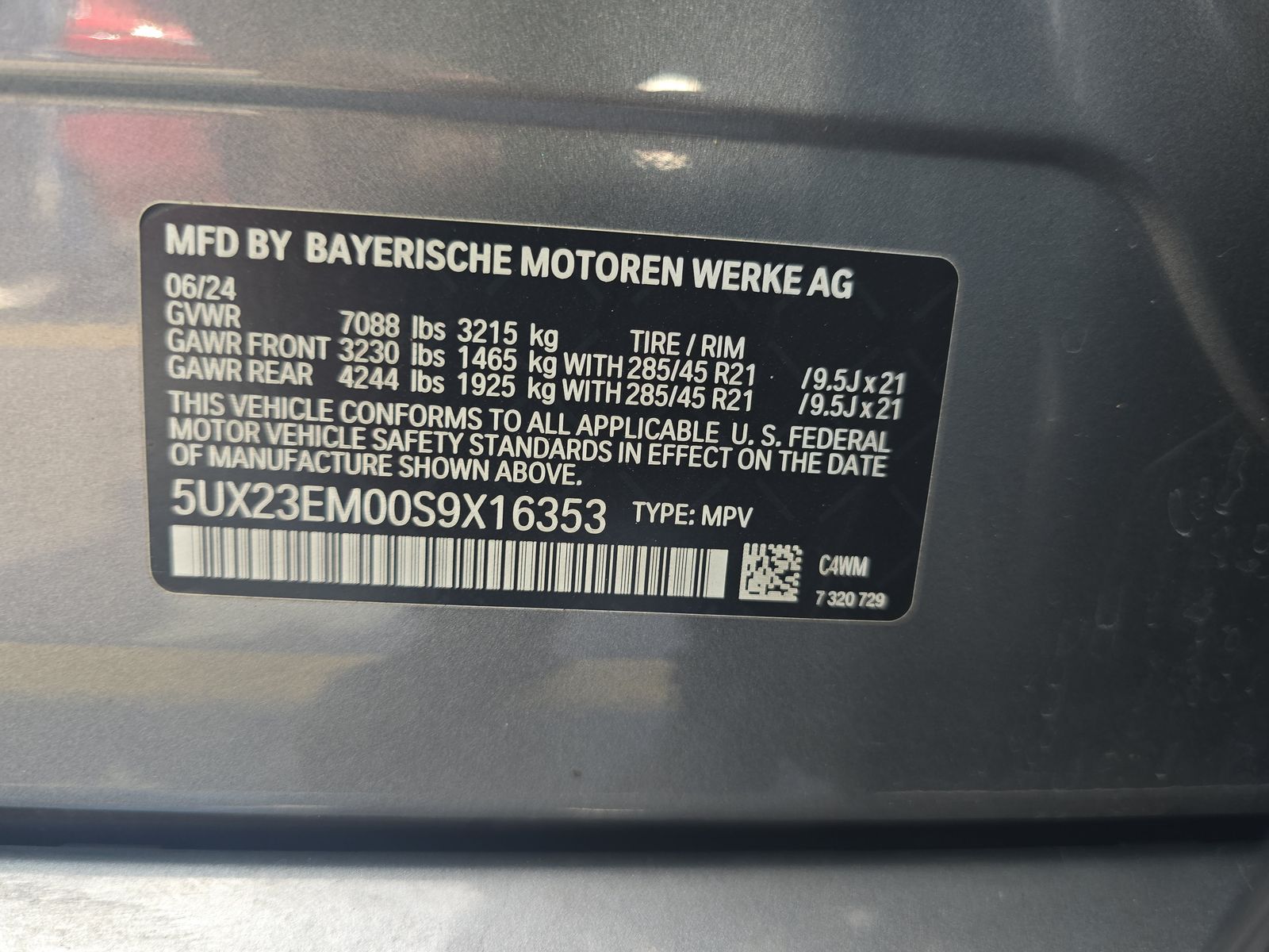 2025 BMW X7 xDrive40i AWD