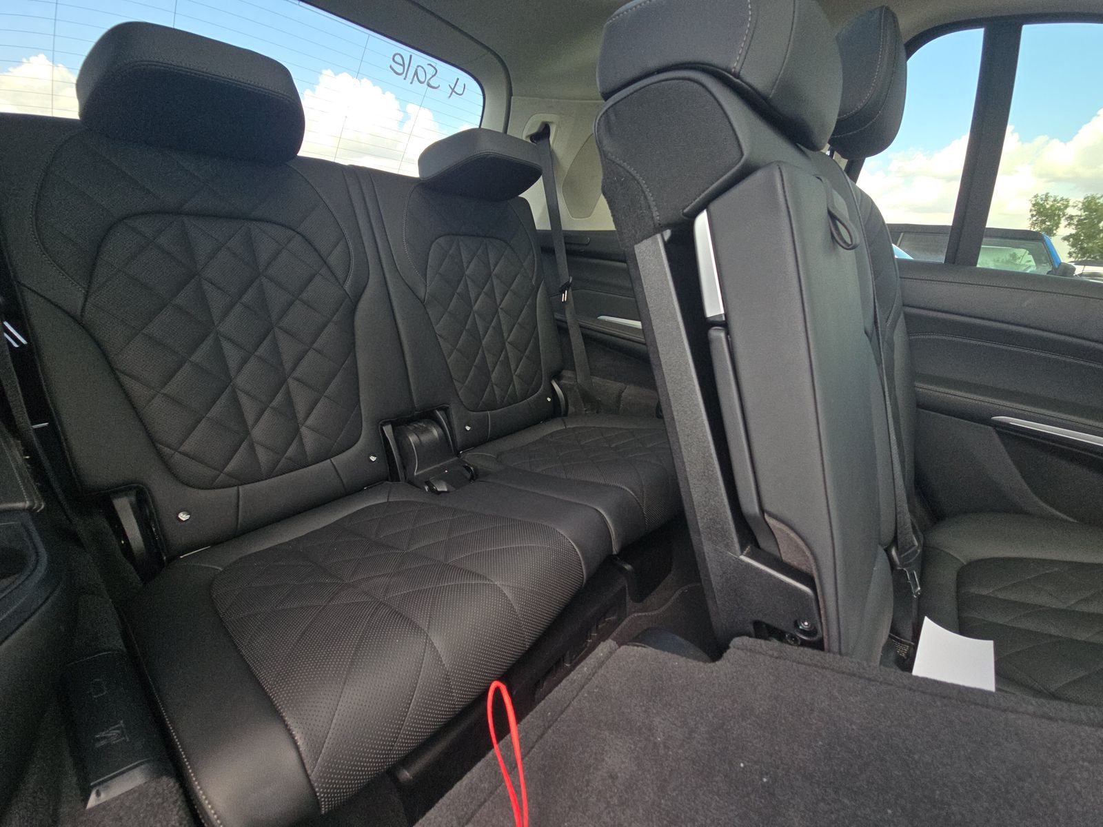 2025 BMW X7 xDrive40i AWD