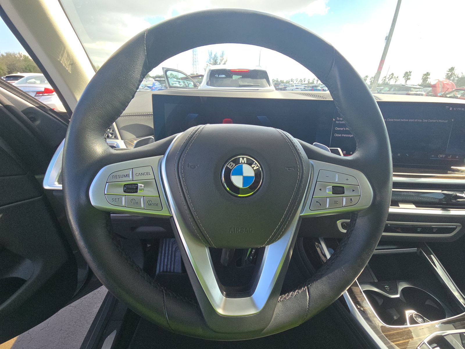 2025 BMW X7 xDrive40i AWD