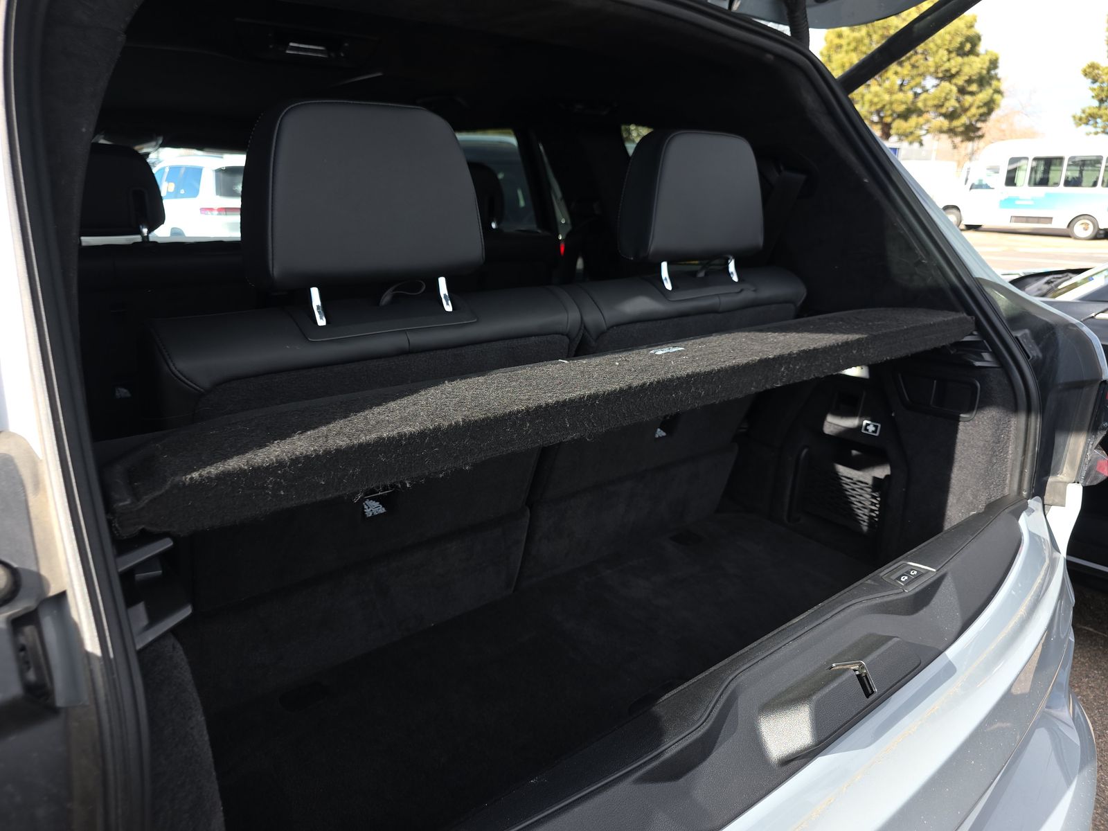 2025 BMW X7 xDrive40i AWD