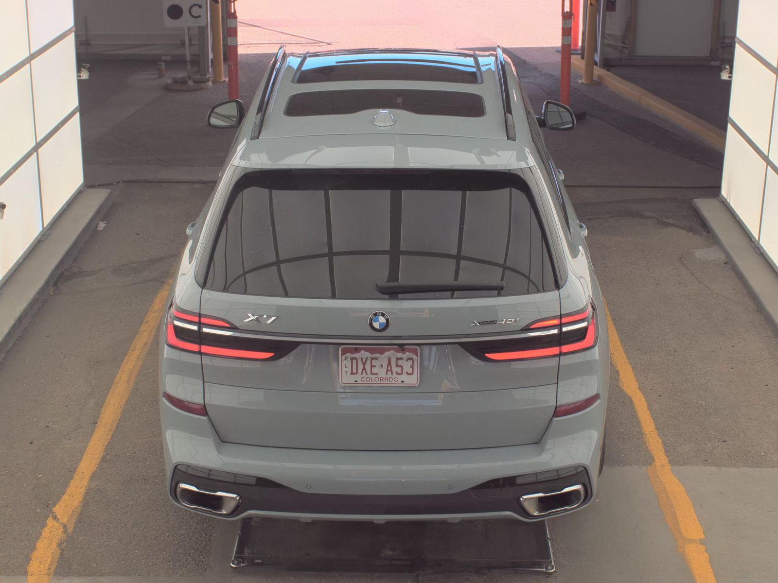 2025 BMW X7 xDrive40i AWD