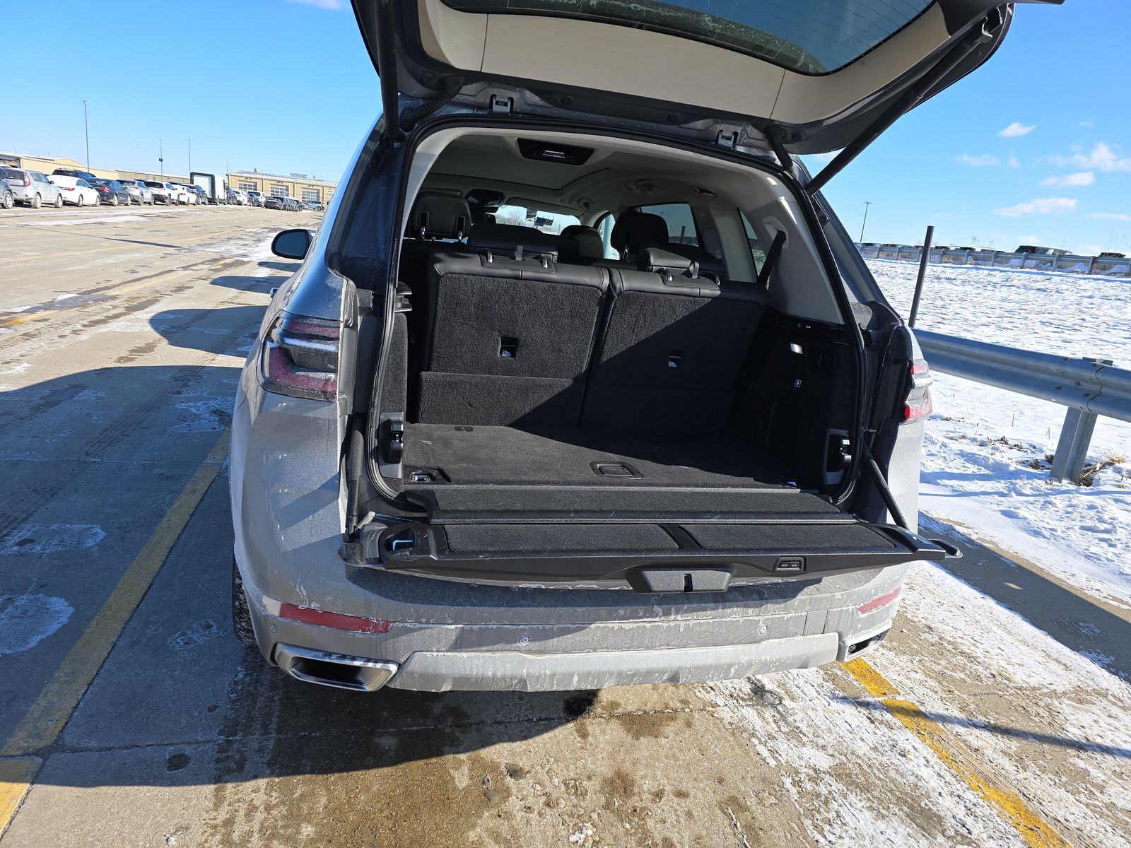 2025 BMW X7 xDrive40i AWD