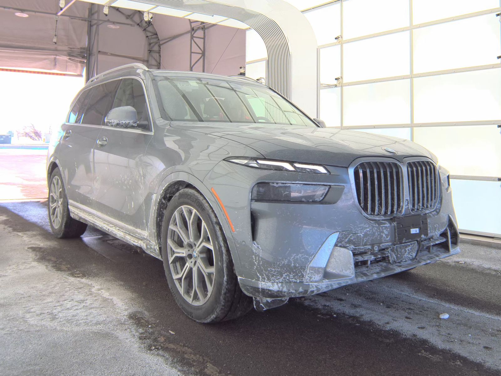 2025 BMW X7 xDrive40i AWD