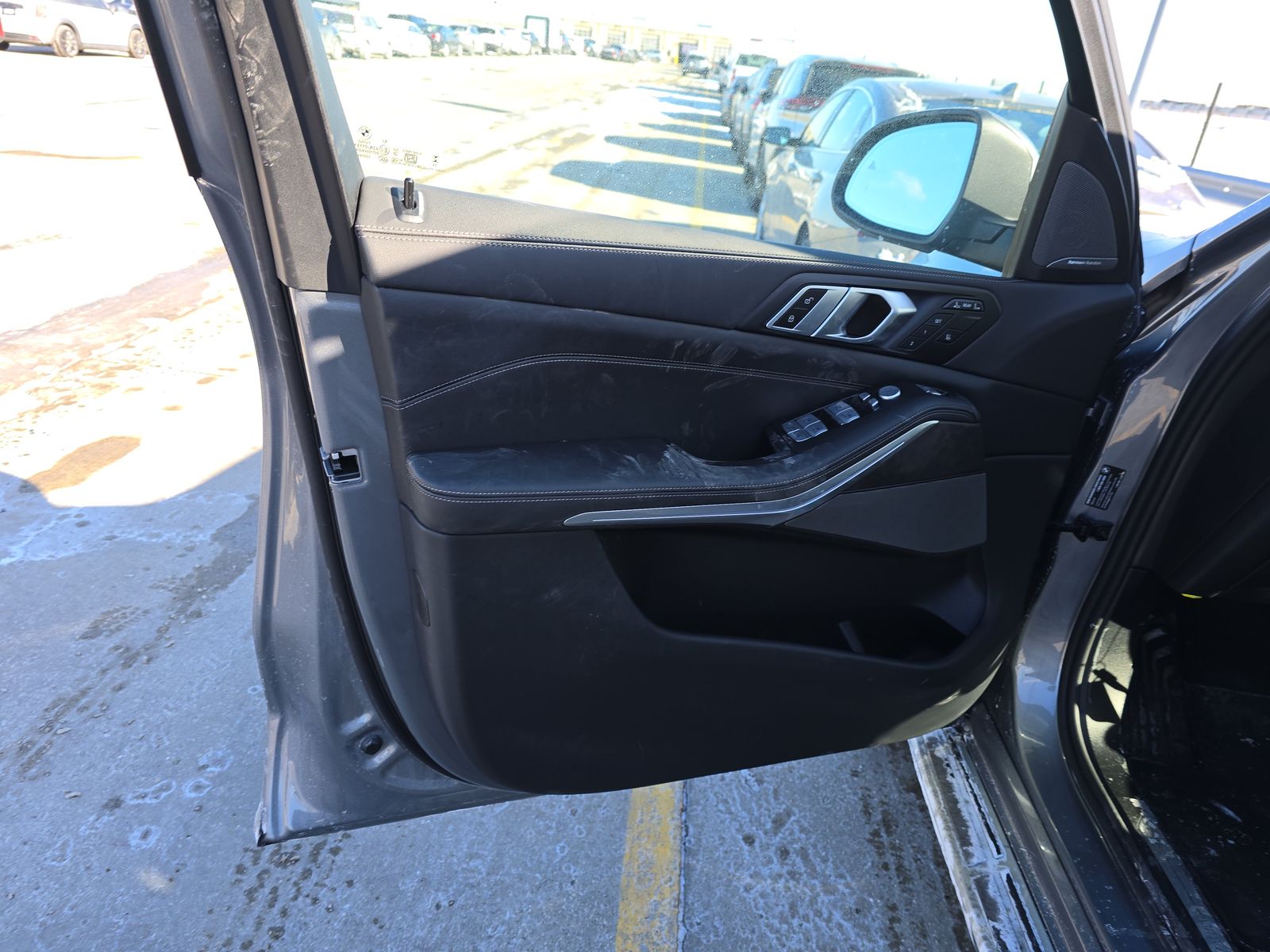 2025 BMW X7 xDrive40i AWD