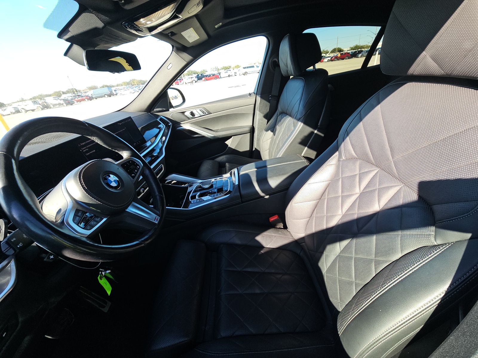 2025 BMW X6 xDrive40i AWD