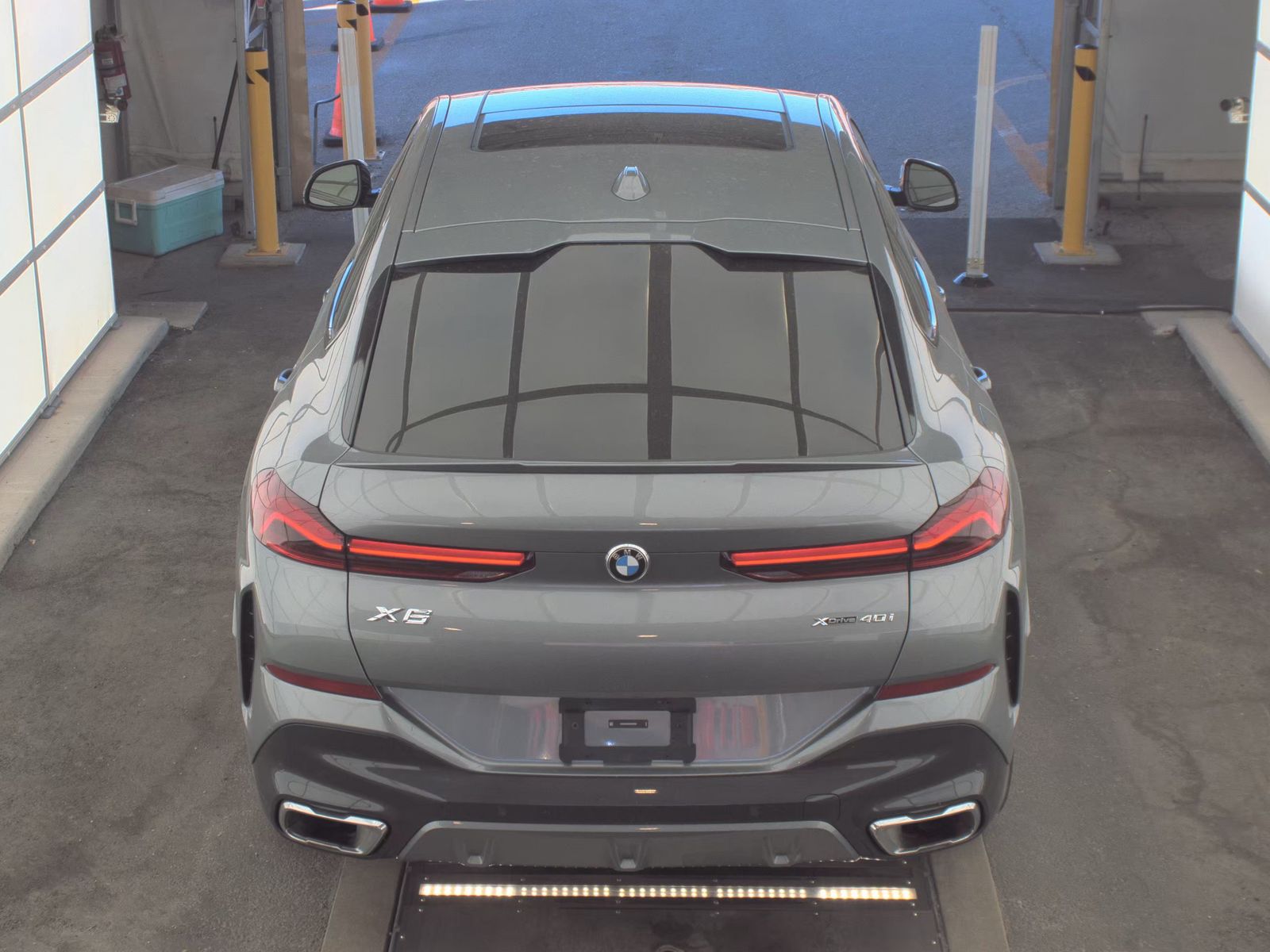 2025 BMW X6 xDrive40i AWD