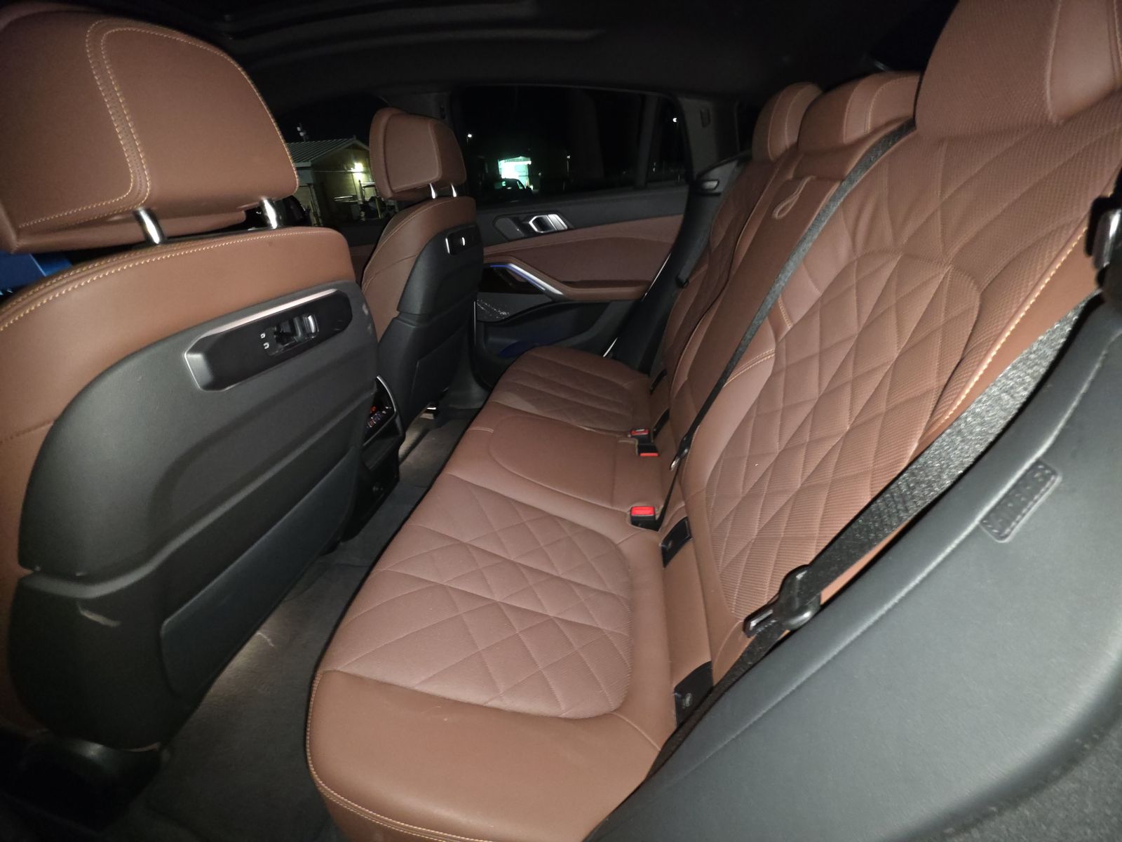 2025 BMW X6 xDrive40i AWD