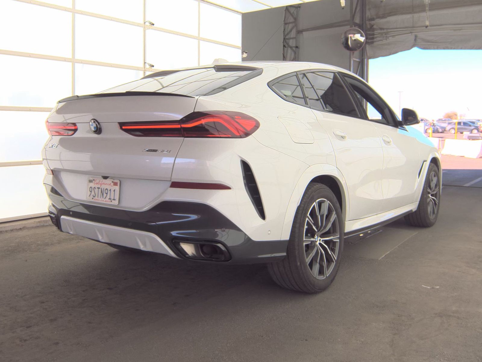 2025 BMW X6 xDrive40i AWD