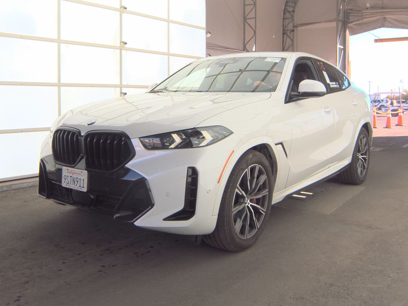 2025 BMW X6 xDrive40i AWD