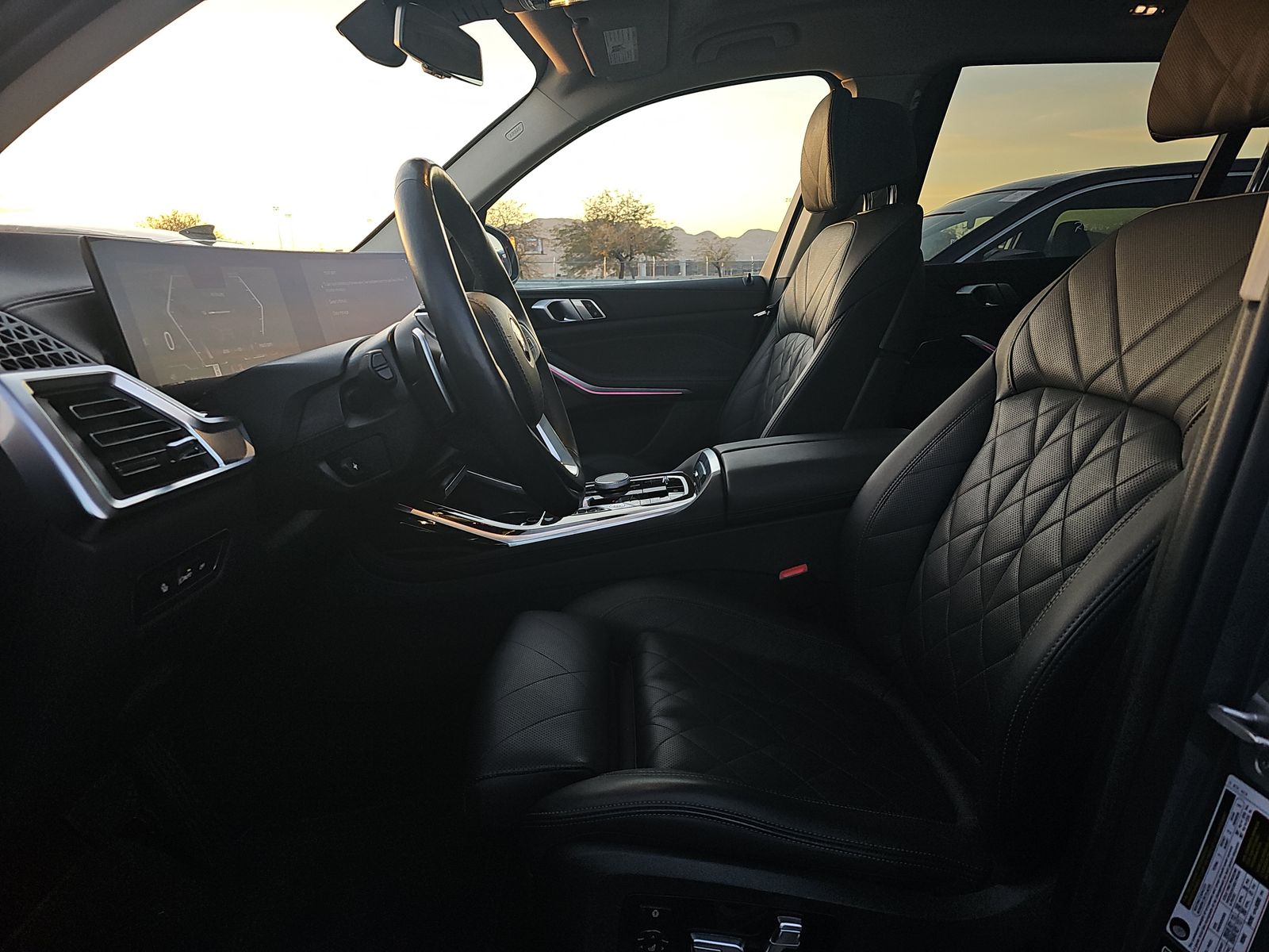 2025 BMW X7 xDrive40i AWD