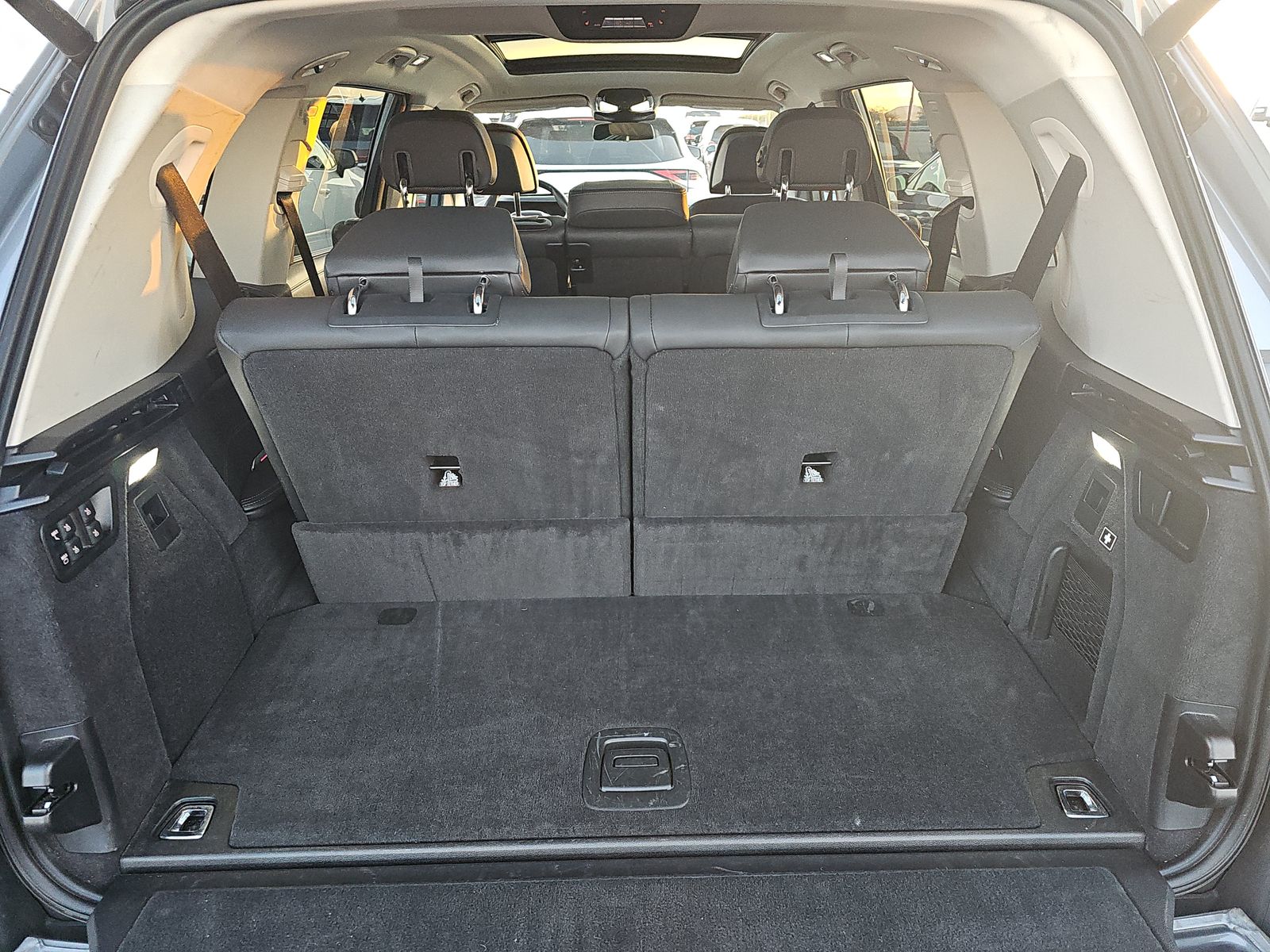 2025 BMW X7 xDrive40i AWD