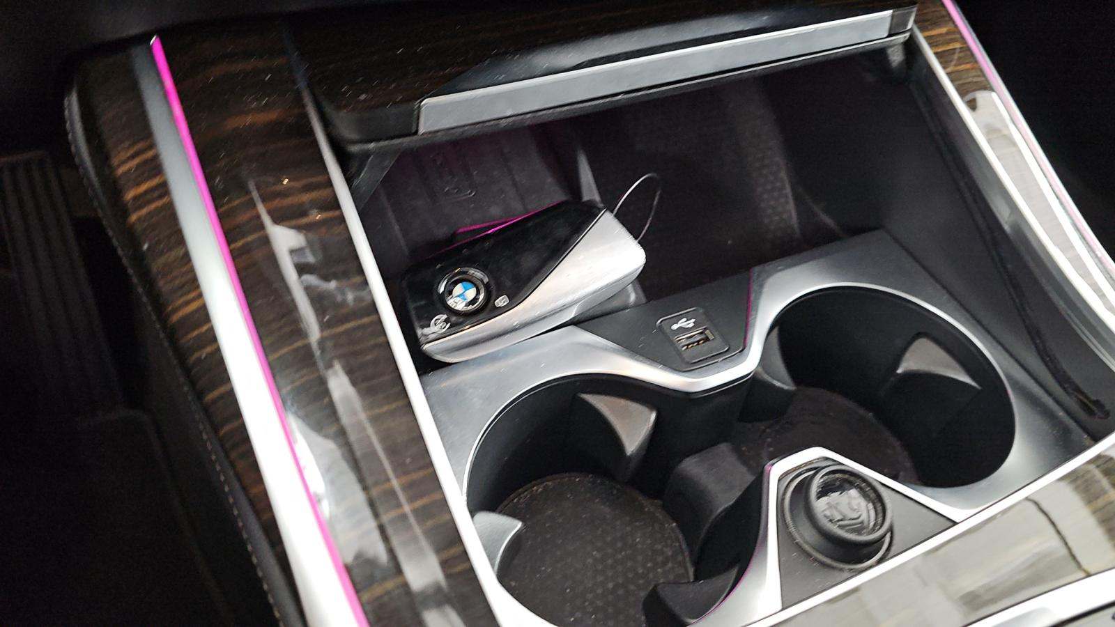 2025 BMW X7 xDrive40i AWD