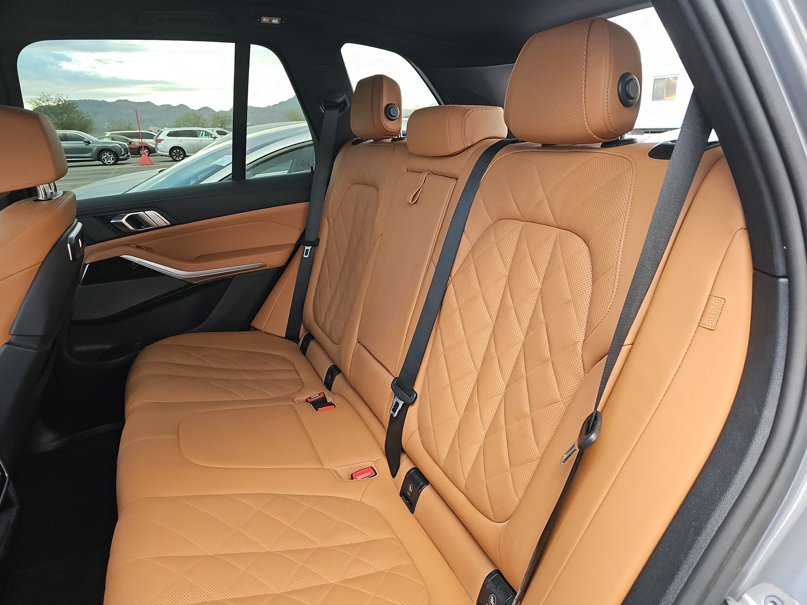 2025 BMW X5 xDrive40i AWD