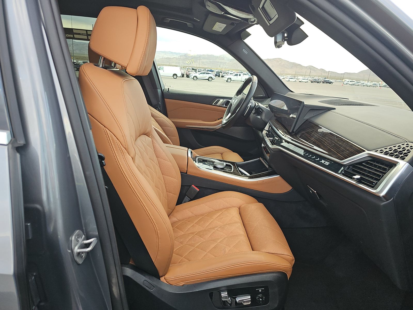 2025 BMW X5 xDrive40i AWD