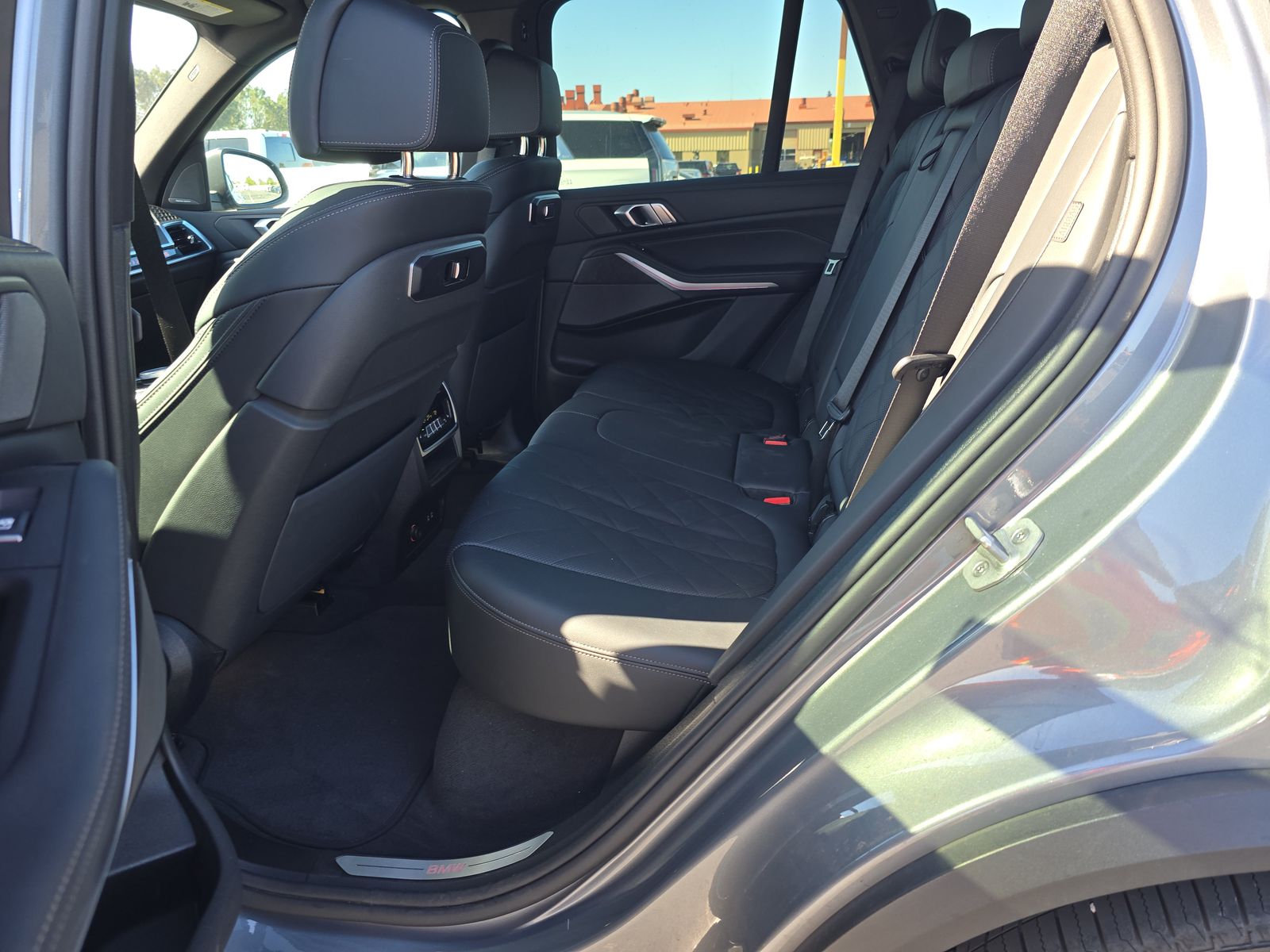 2025 BMW X5 xDrive40i AWD