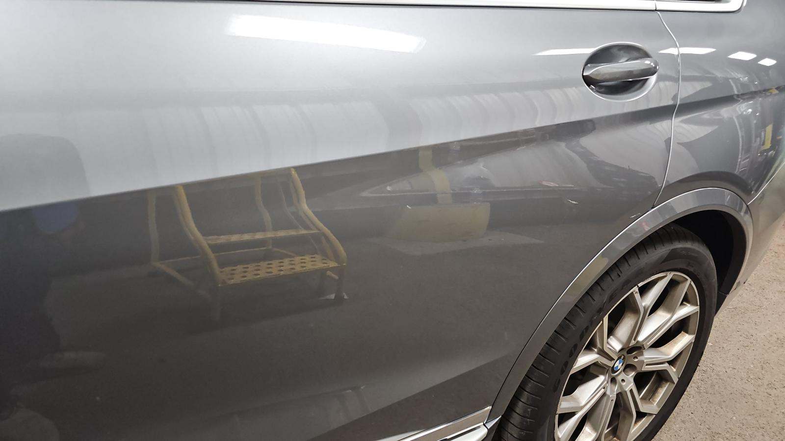 2025 BMW X7 xDrive40i AWD