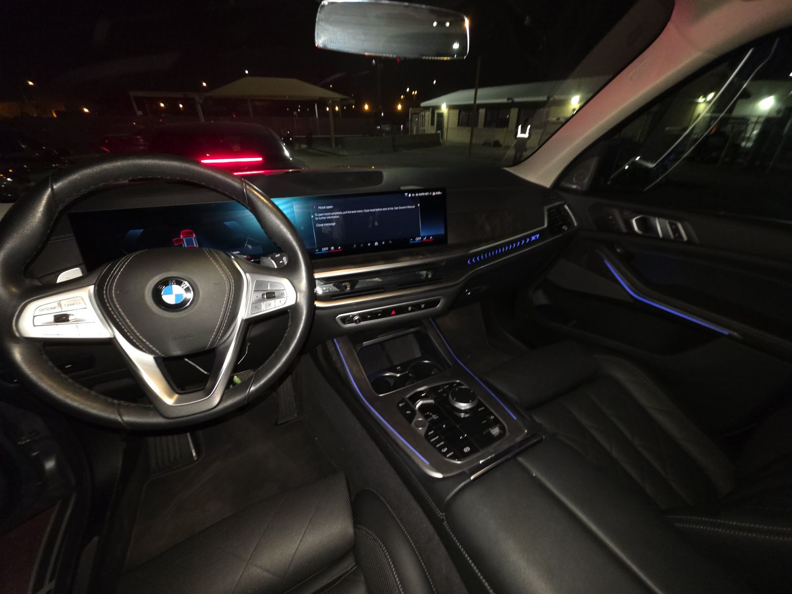 2025 BMW X7 xDrive40i AWD