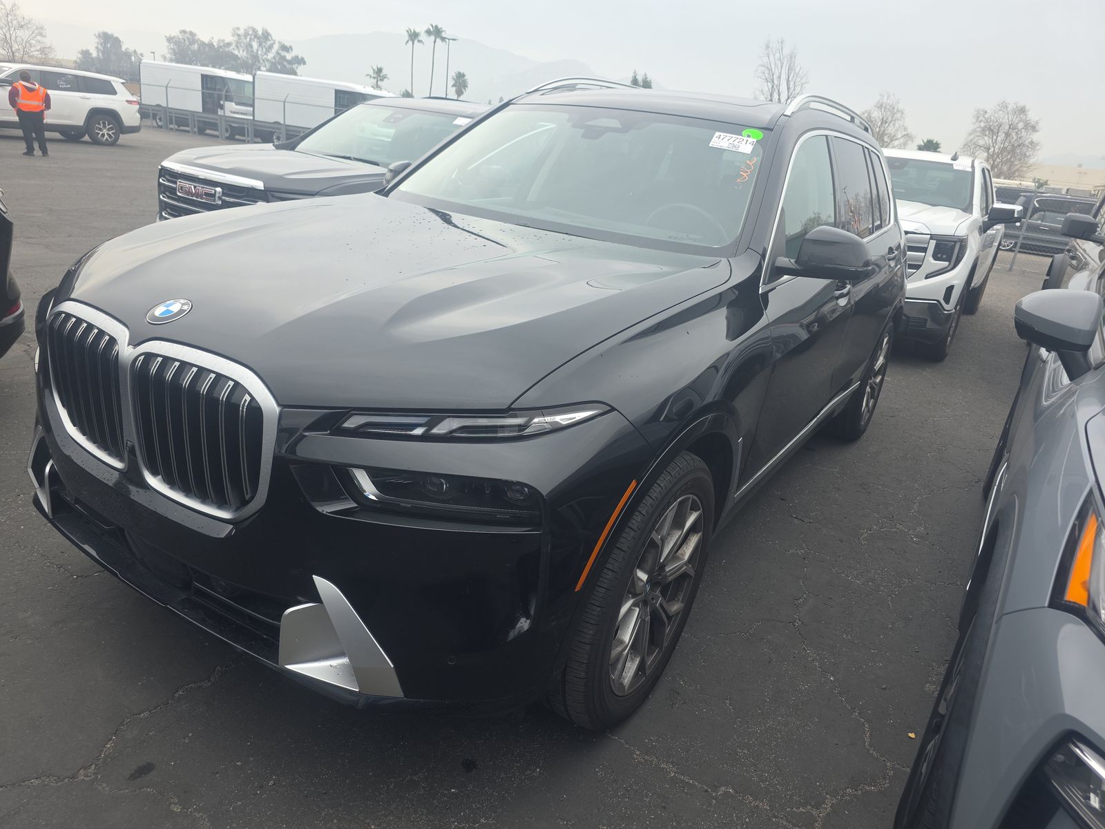 2025 BMW X7 xDrive40i AWD