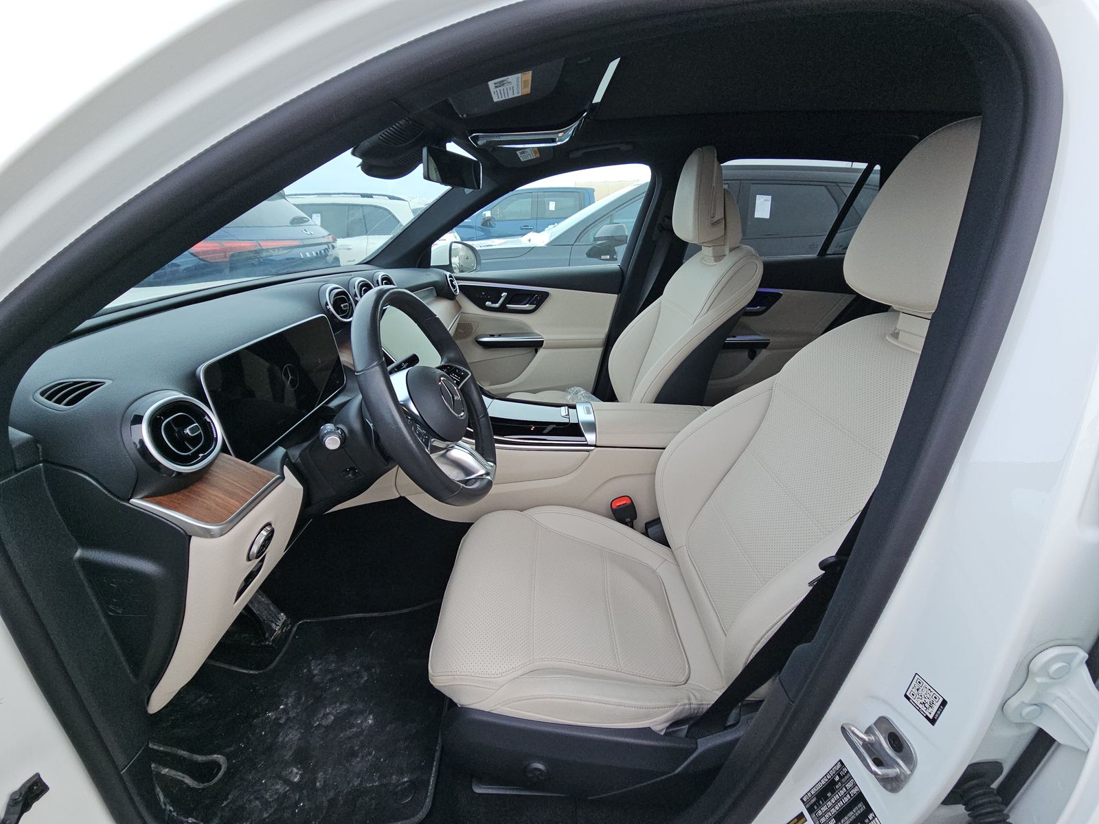 2025 Mercedes-Benz GLC GLC 300 FWD