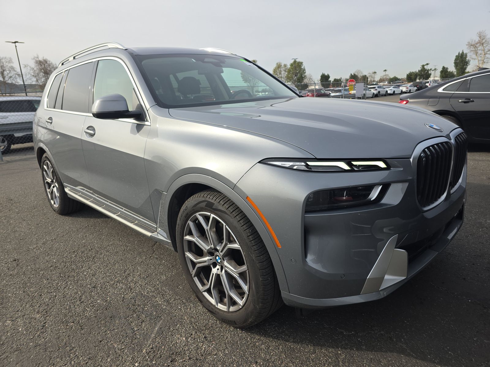 2025 BMW X7 xDrive40i AWD