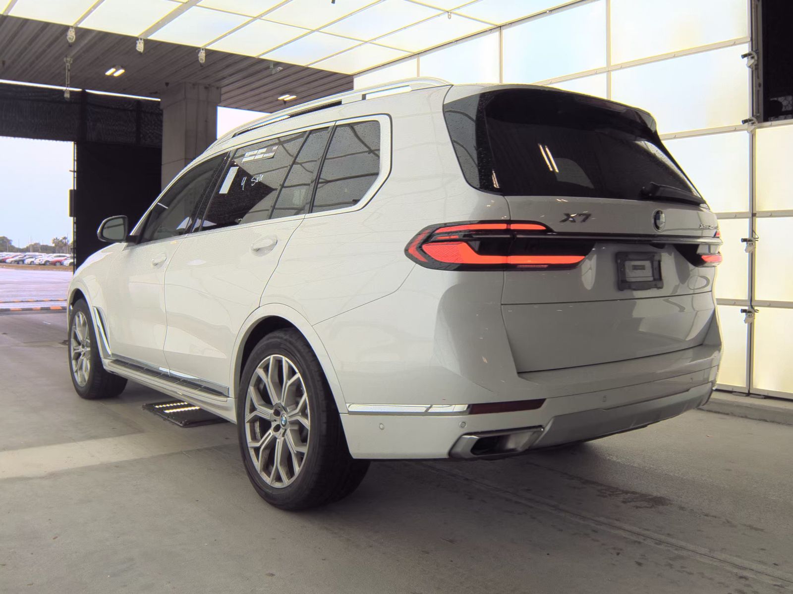 2025 BMW X7 xDrive40i AWD