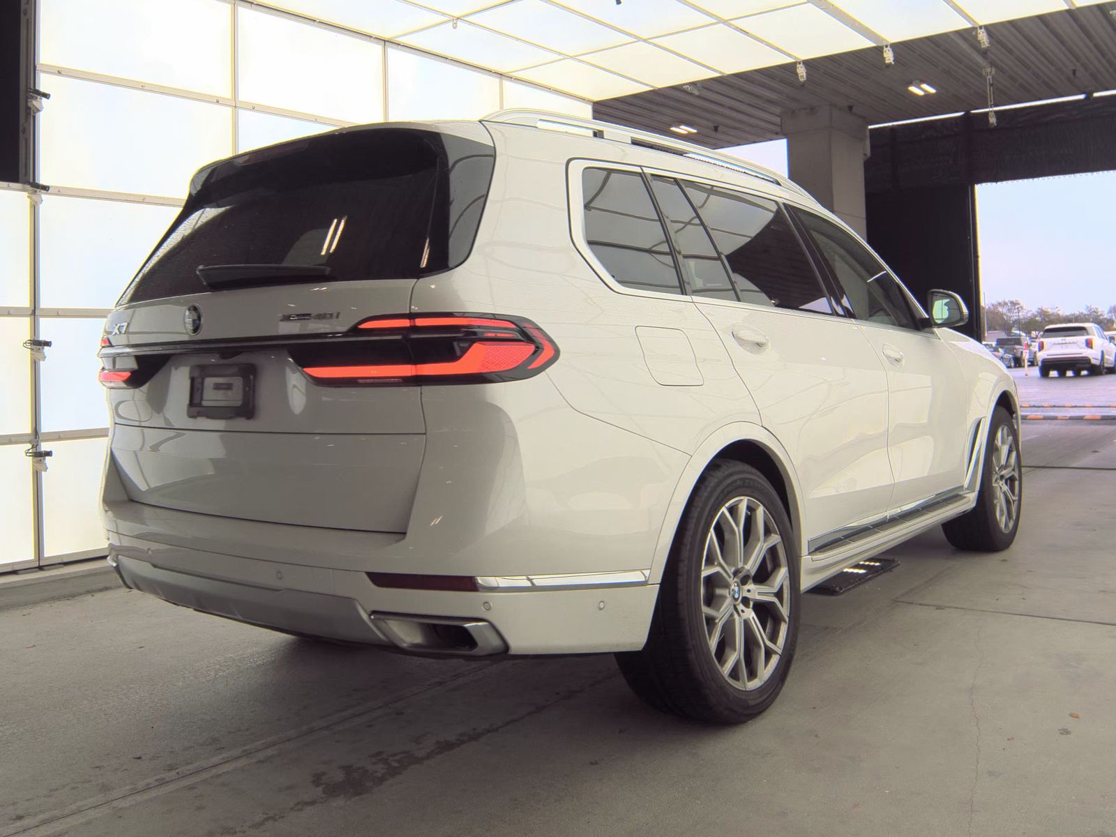 2025 BMW X7 xDrive40i AWD
