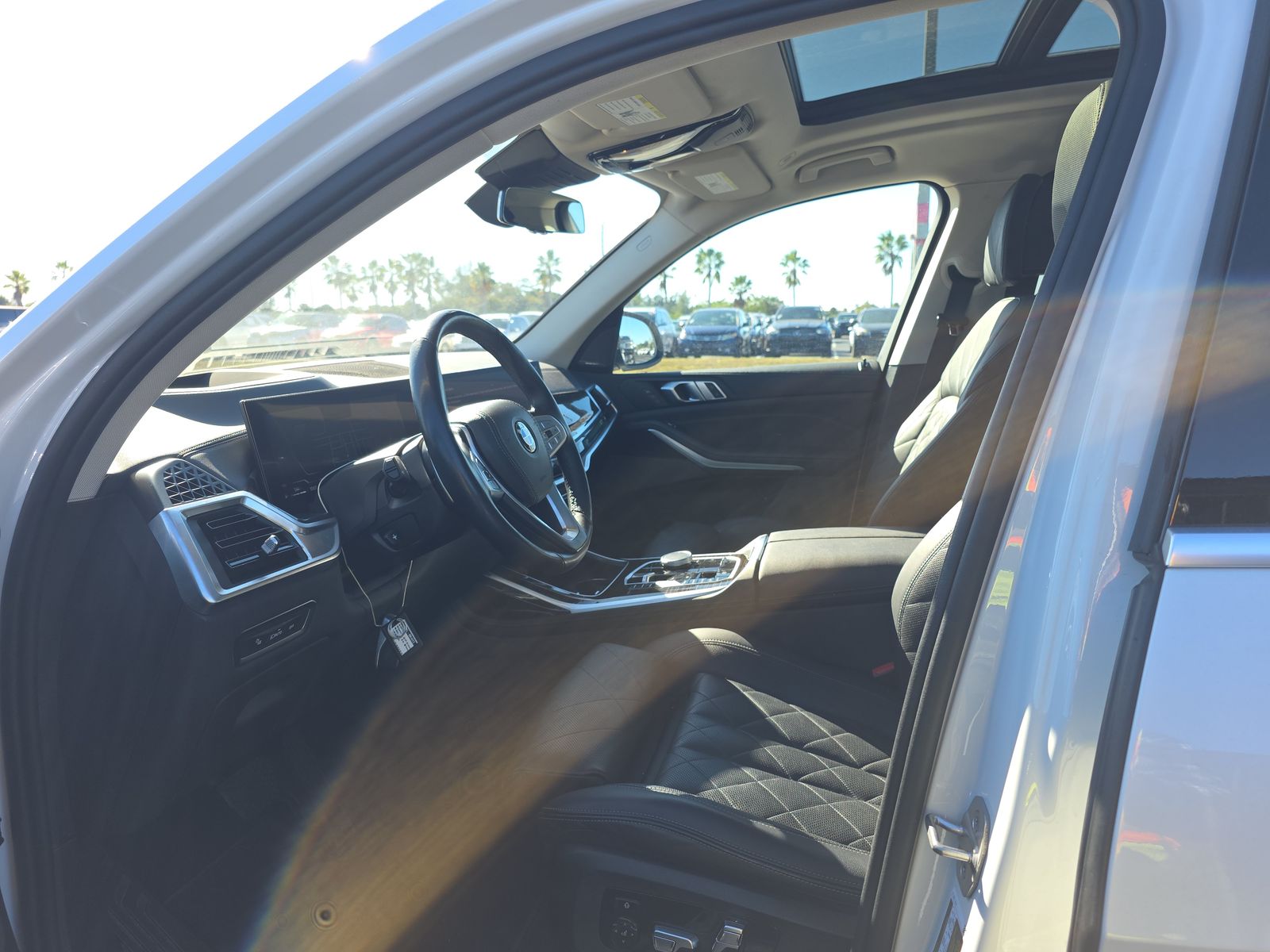 2025 BMW X7 xDrive40i AWD