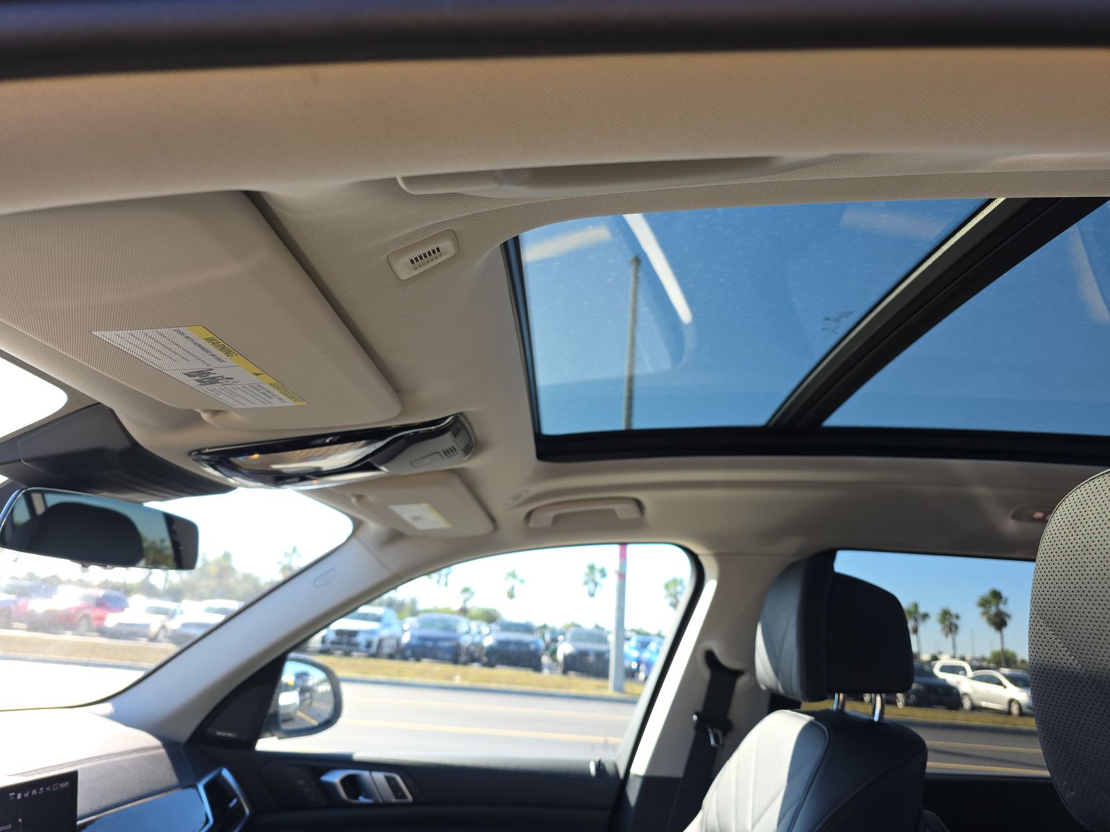 2025 BMW X7 xDrive40i AWD