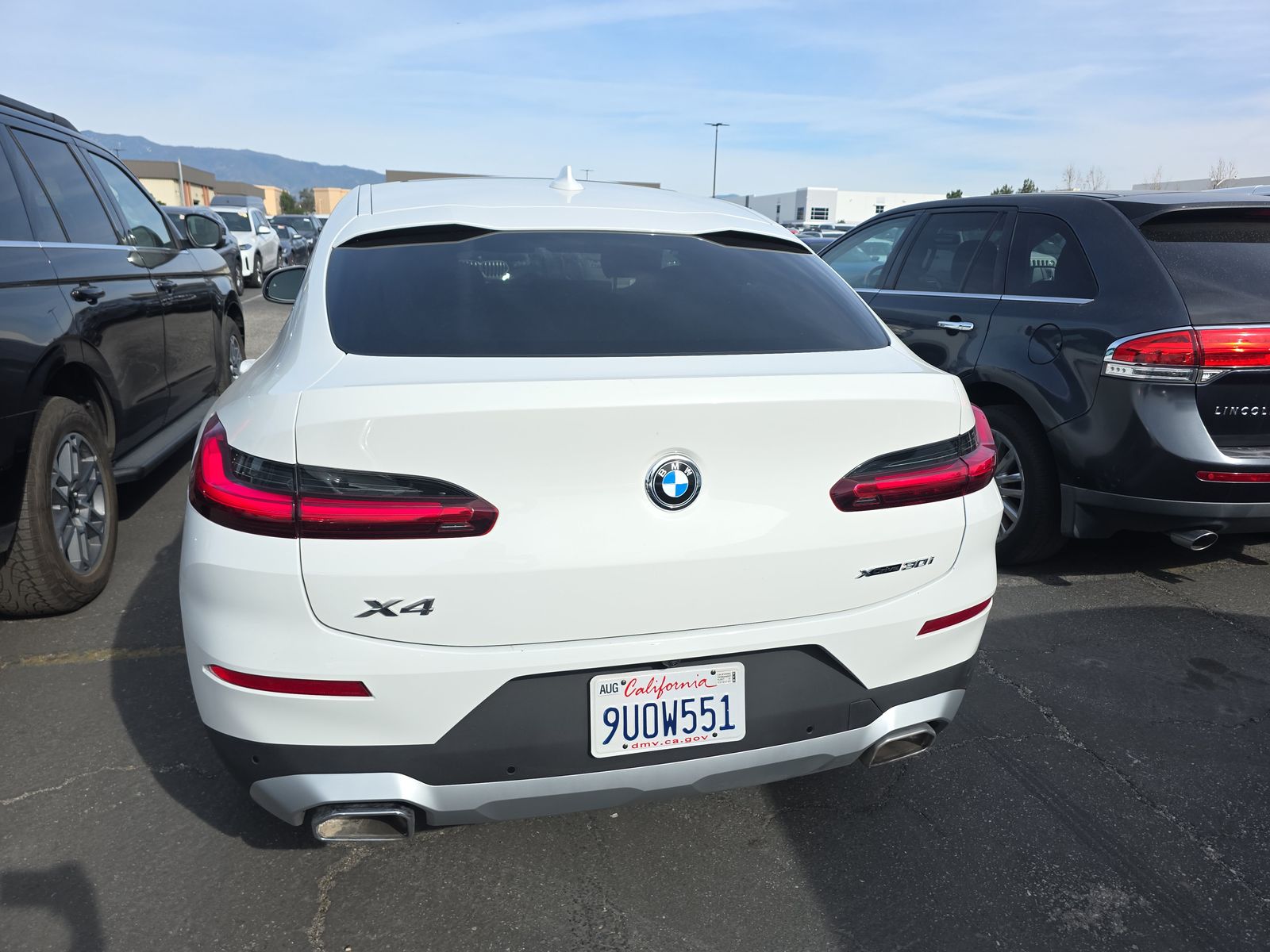2025 BMW X4 xDrive30i AWD