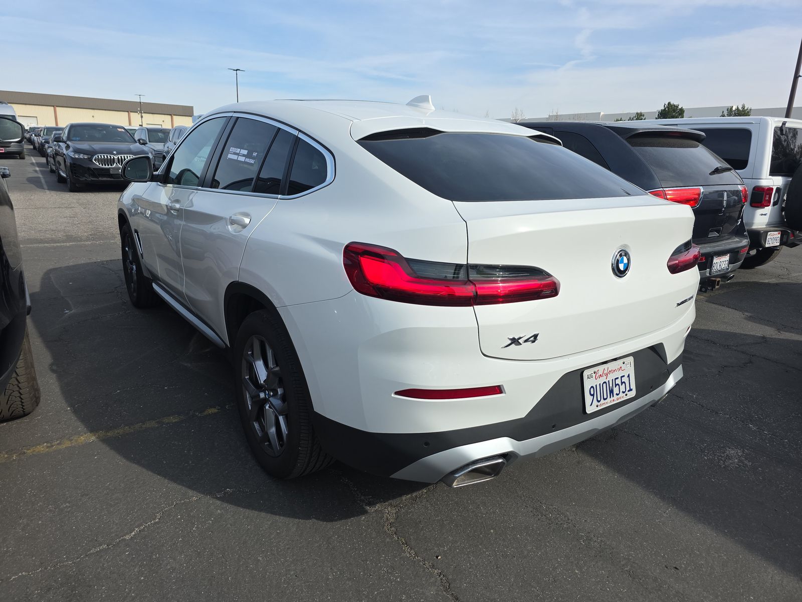 2025 BMW X4 xDrive30i AWD
