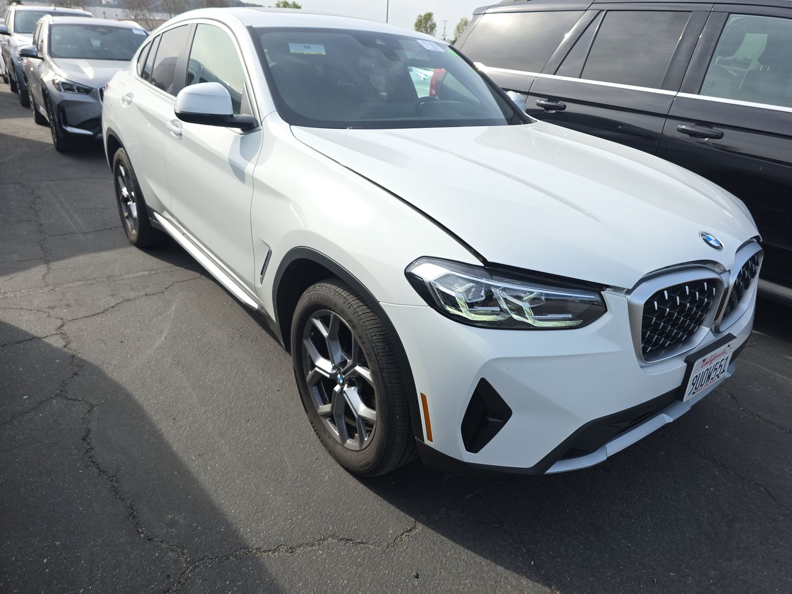 2025 BMW X4 xDrive30i AWD