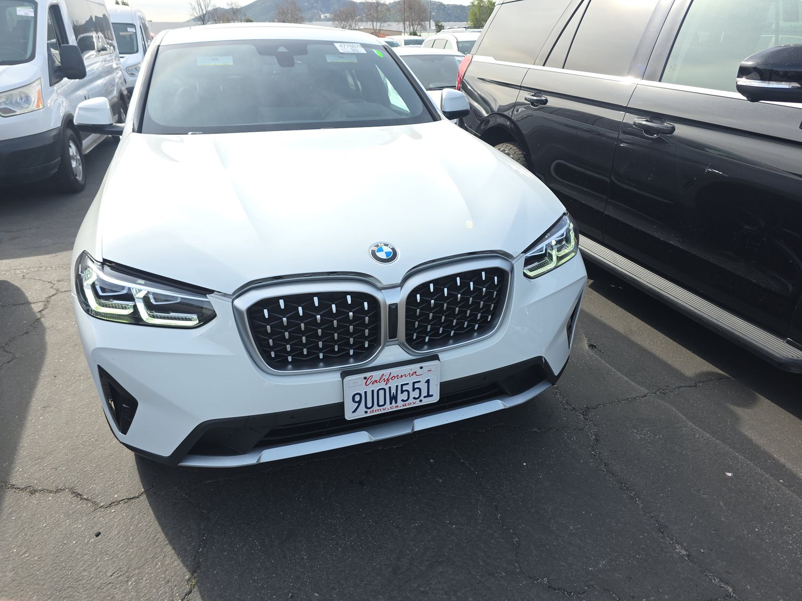 2025 BMW X4 xDrive30i AWD