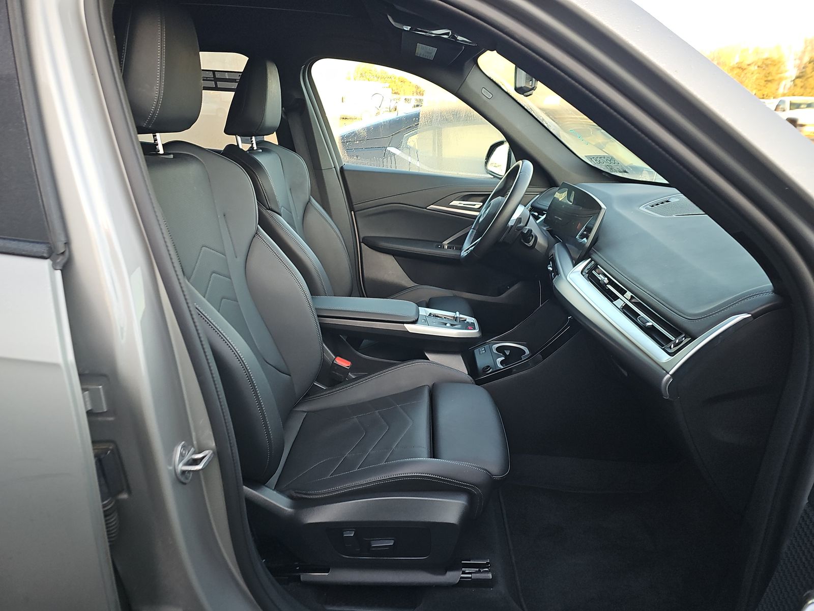 2025 BMW X1 xDrive28i AWD