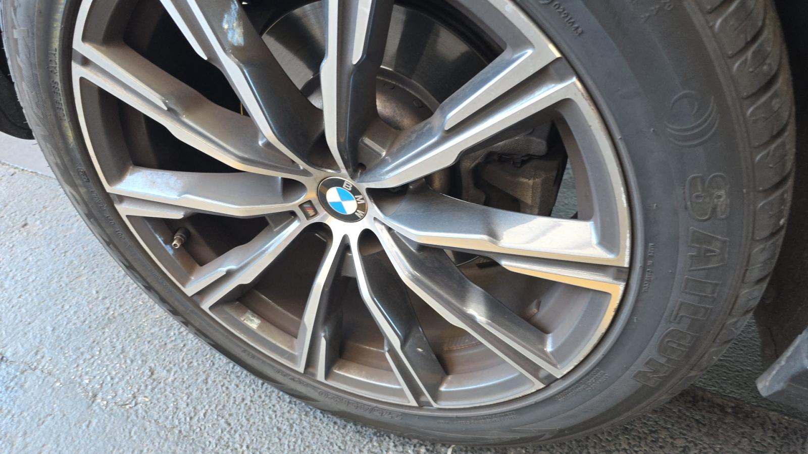 2025 BMW X6 xDrive40i AWD