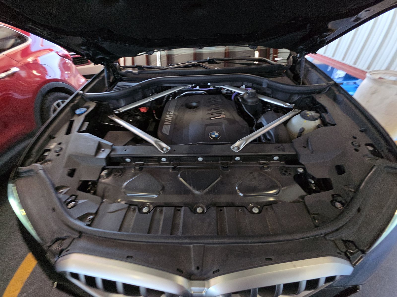 2025 BMW X6 xDrive40i AWD