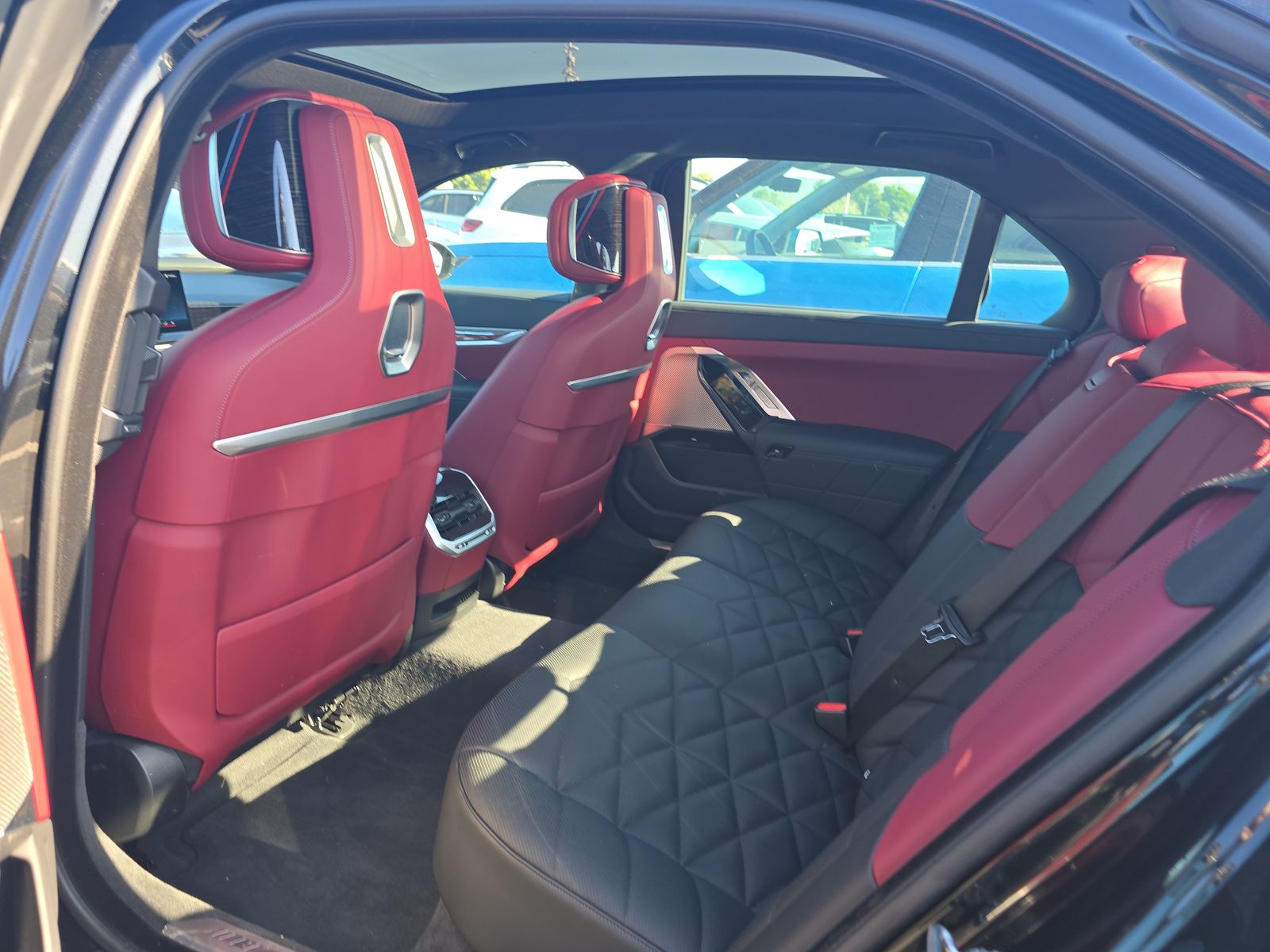 2025 BMW 7 Series 740i xDrive AWD