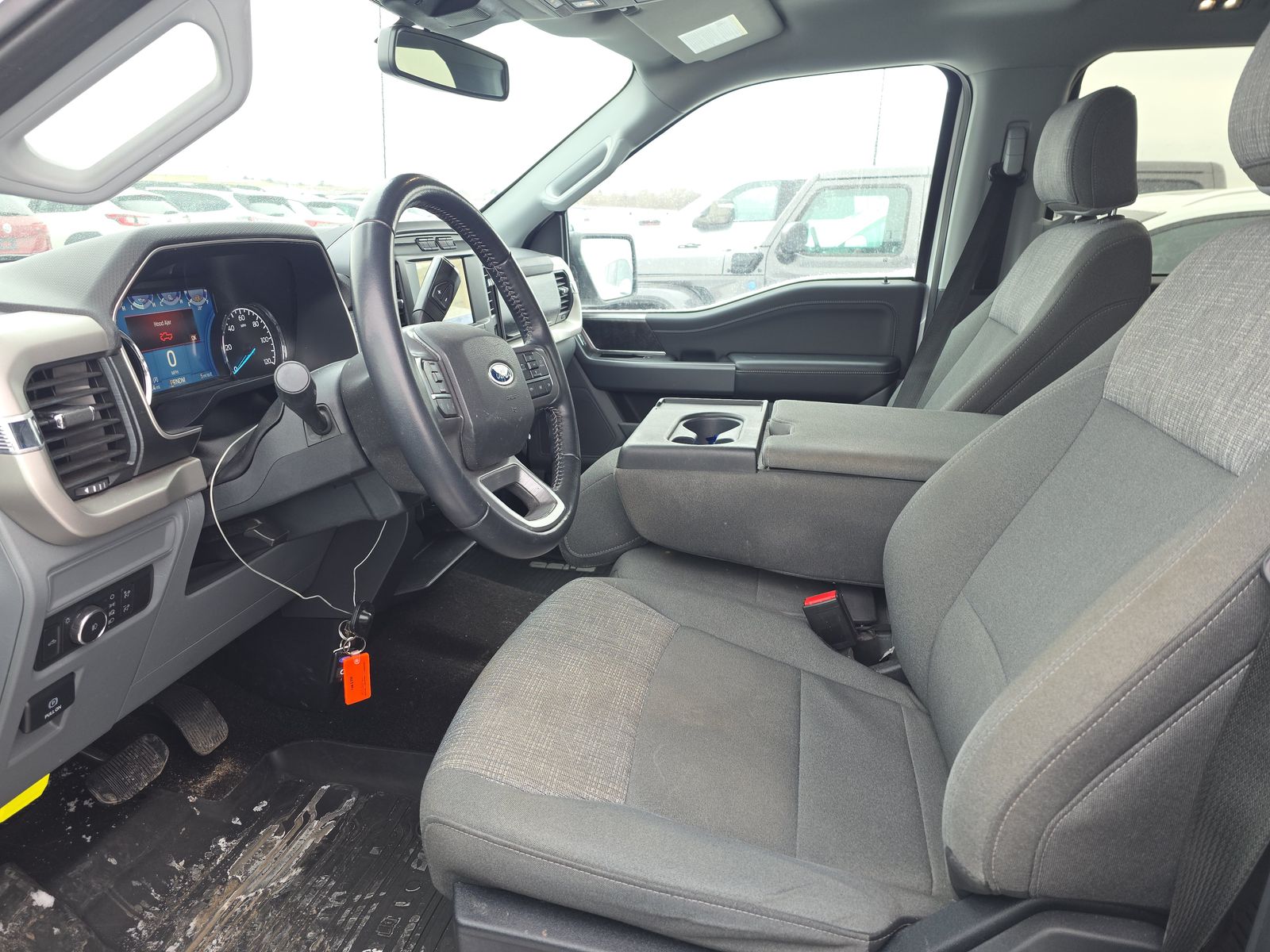 FORD F-150 - 8