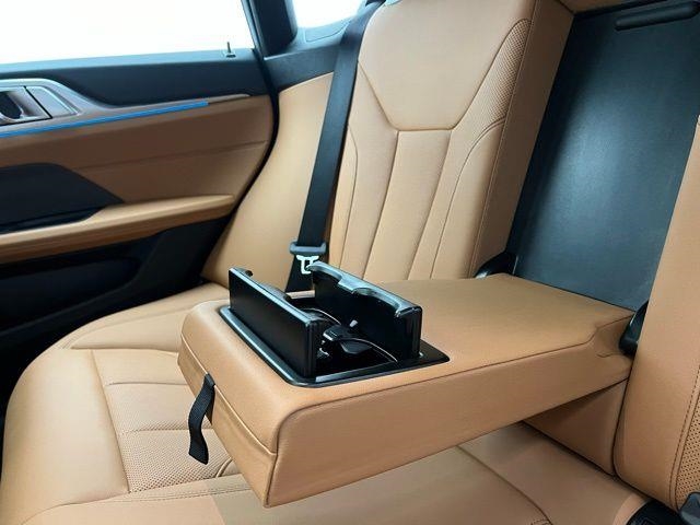 2025 BMW 4 Series 430i xDrive AWD